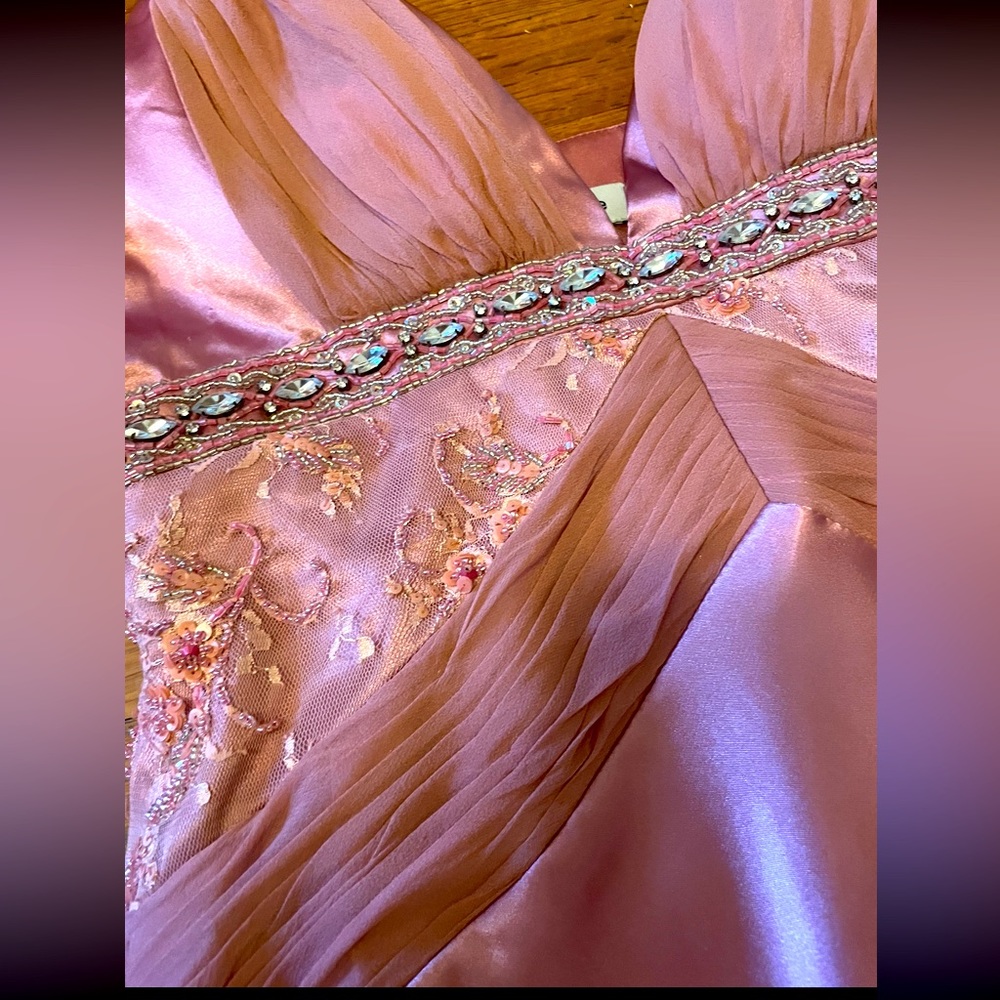 Long evening dress with some broderie 🌸❤️ - Picture 8 of 8